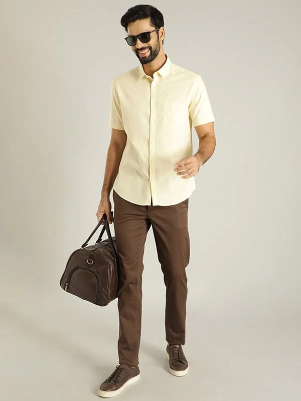 Indian Terrain Men's Slim Fit Solid Brown Trousers